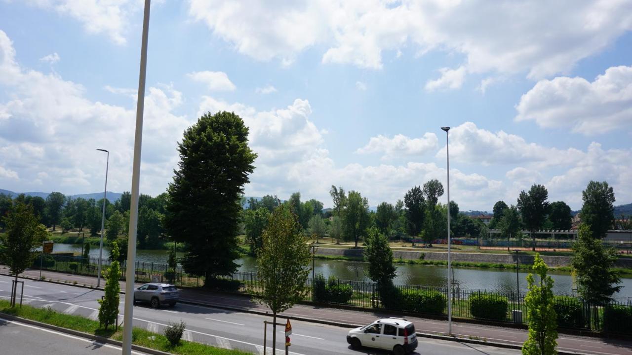 Arno River View Apartment Terraces, Free Parking Florencie Exteriér fotografie